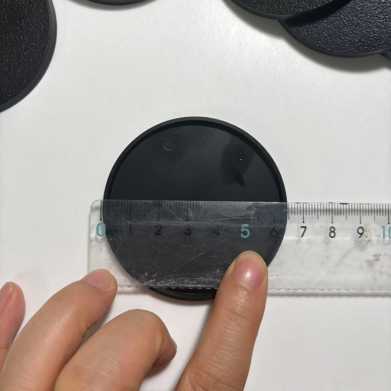 Round Bases - 64.5mm Round Bases - Wargame Base World