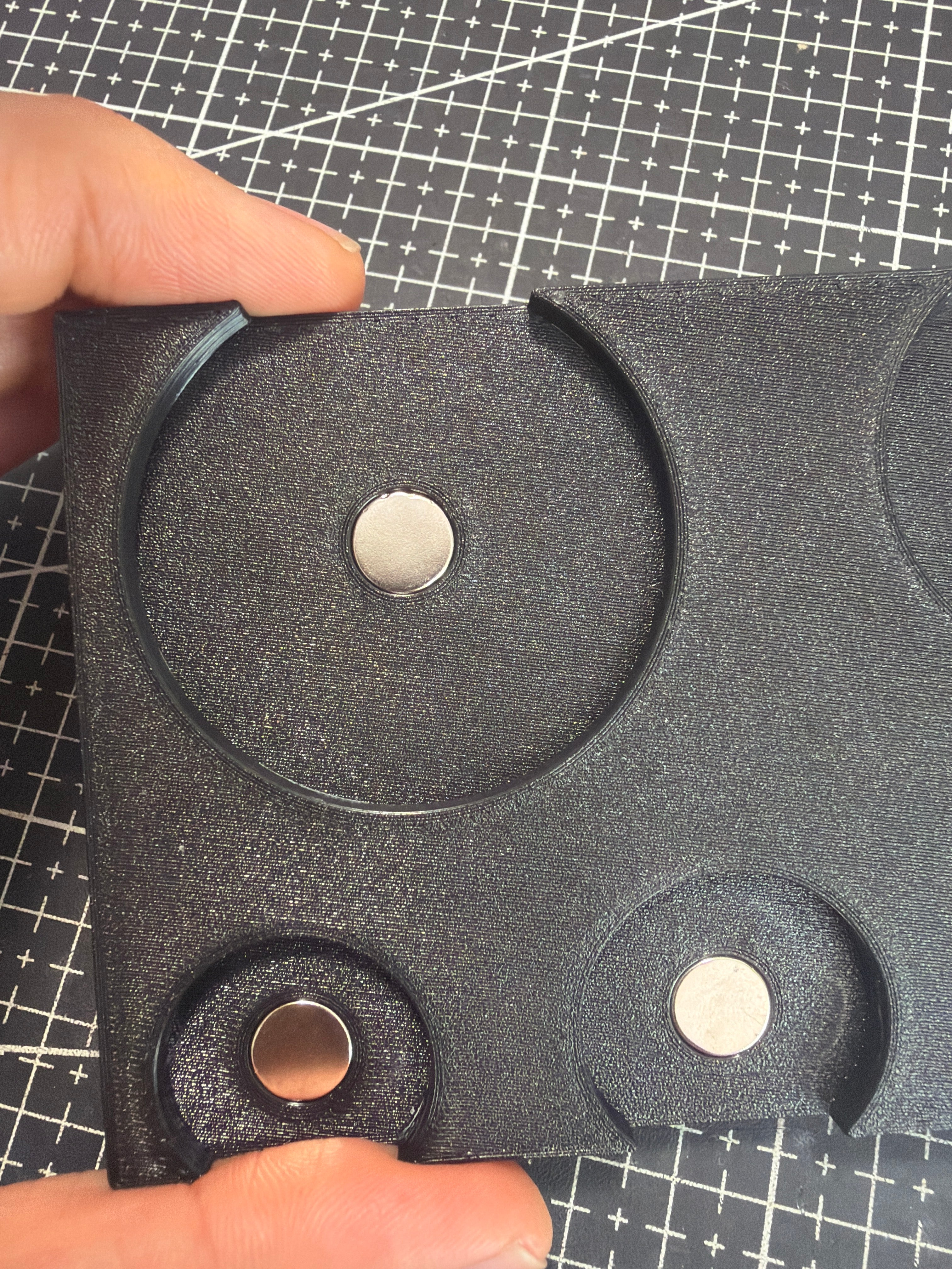Miniature Base Magnetization Jig - Precision Alignment Tool for Tabletop Bases - Wargame Base World