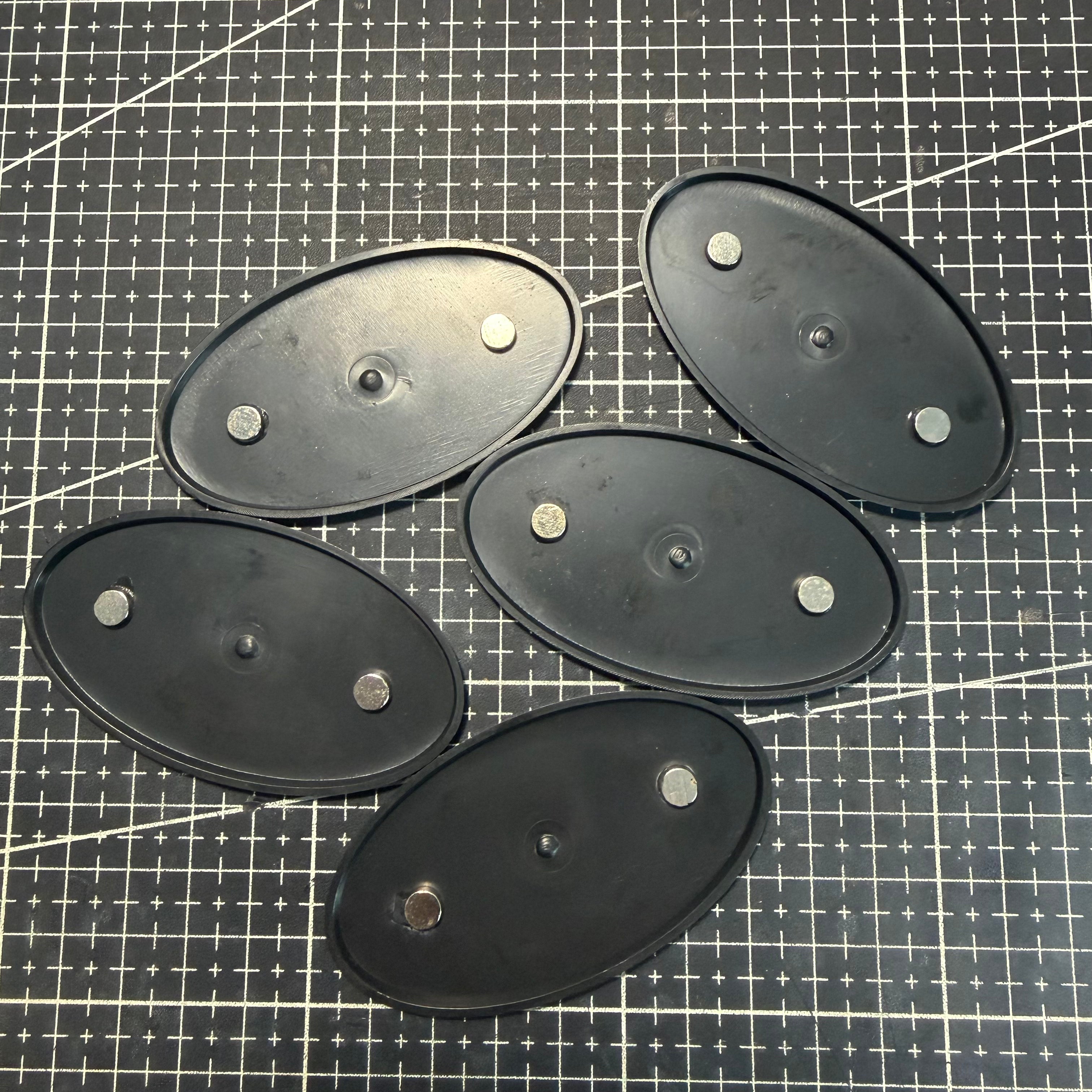 75x42mm Oval Bases - High-Impact Plastic Foundation for Heavy Cavalry & Bikers - Wargame Base World